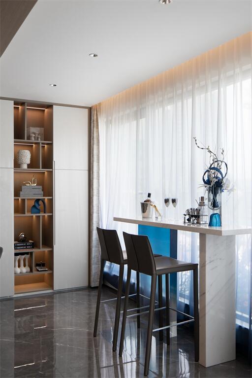 防盜門把手?jǐn)嗔嗽趺磽Q