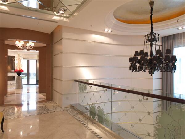 江都區(qū)北區(qū)近商場，98平兩室，配套齊全