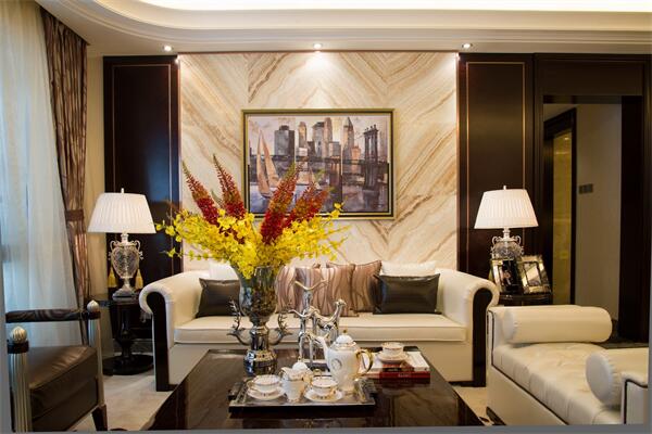 邵伯鎮(zhèn)房源，113平三室，速來咨詢！