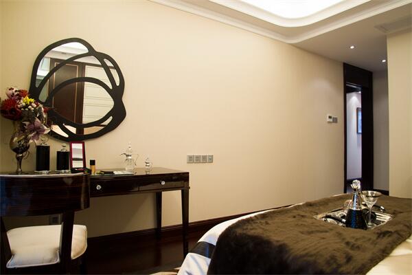 武堅(jiān)鎮(zhèn)核心位置，單間公寓，37平，設(shè)施齊全