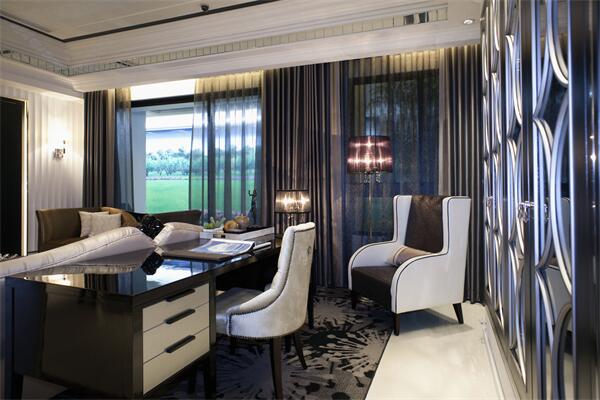 江都區(qū)榮御府小區(qū)房屋出租，非中介，價格便宜