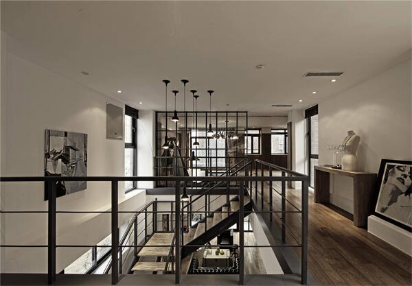 丁伙鎮(zhèn)好房，109平三室，南北通透！