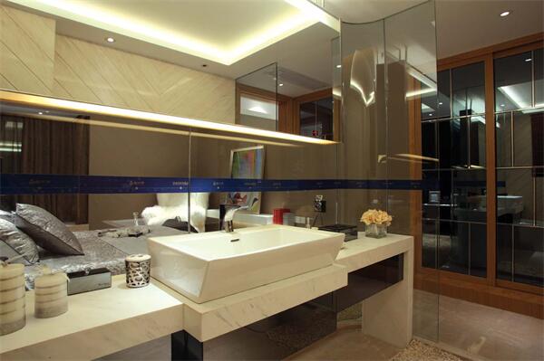 精選房源，真武鎮(zhèn)兩室，64平，交通便利